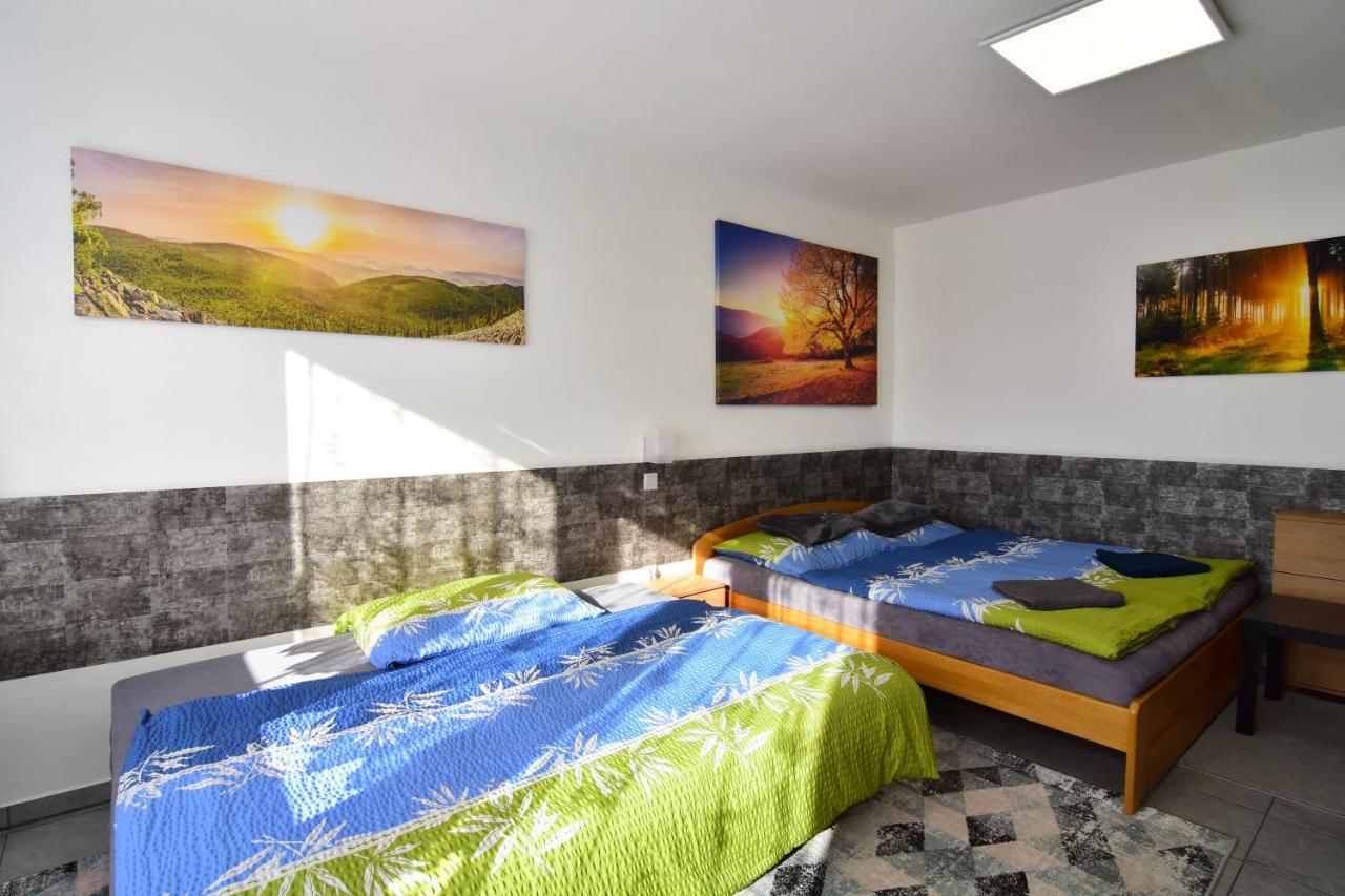 Apartman Nikola Trojanovice Exteriör bild