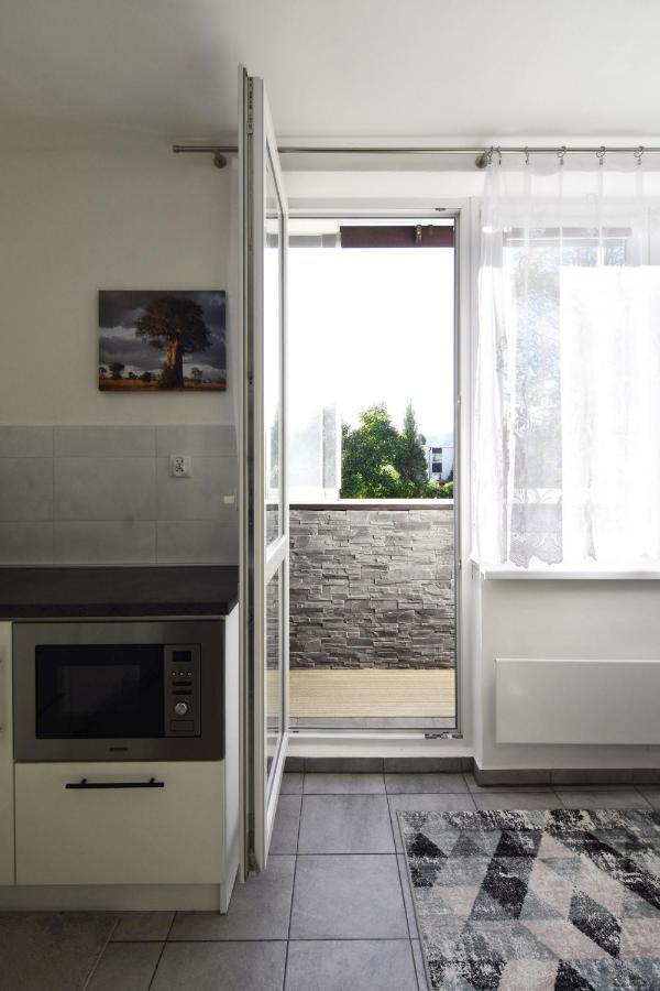 Apartman Nikola Trojanovice Exteriör bild