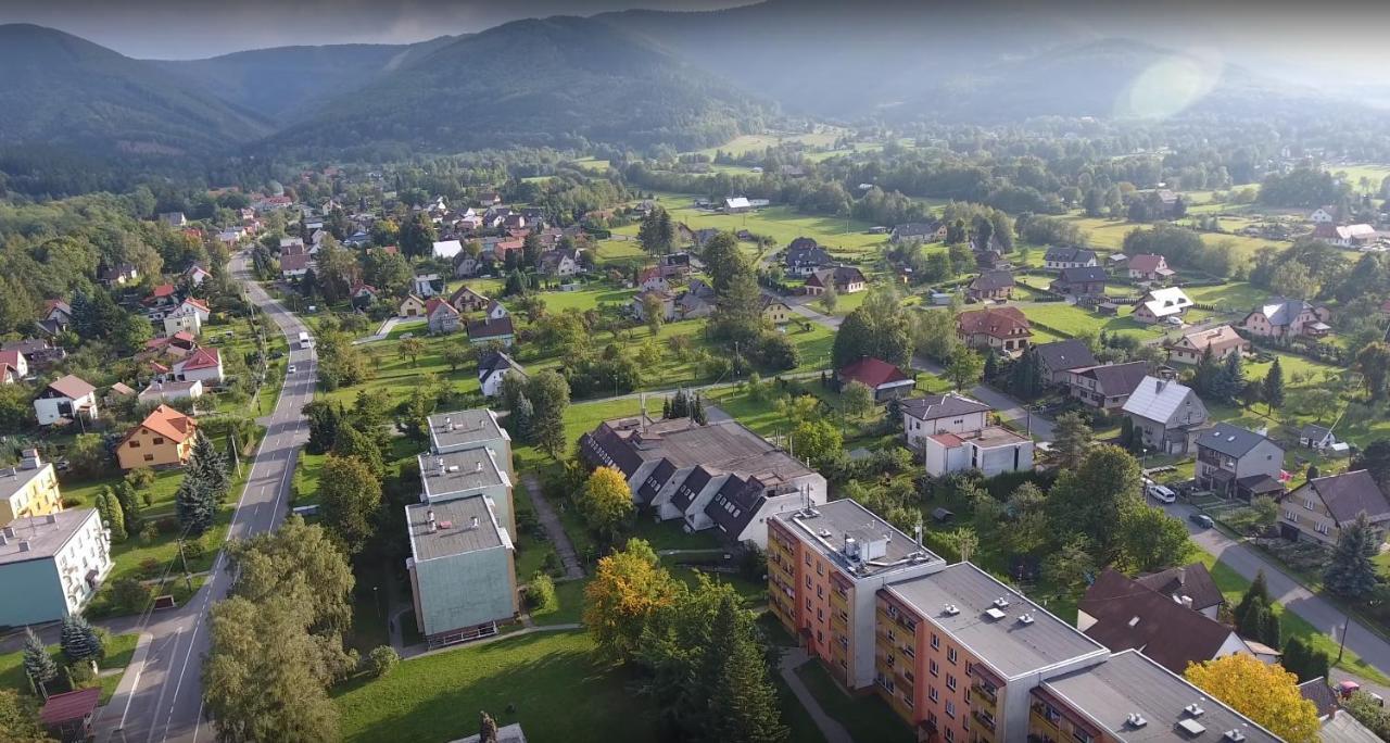 Apartman Nikola Trojanovice Exteriör bild